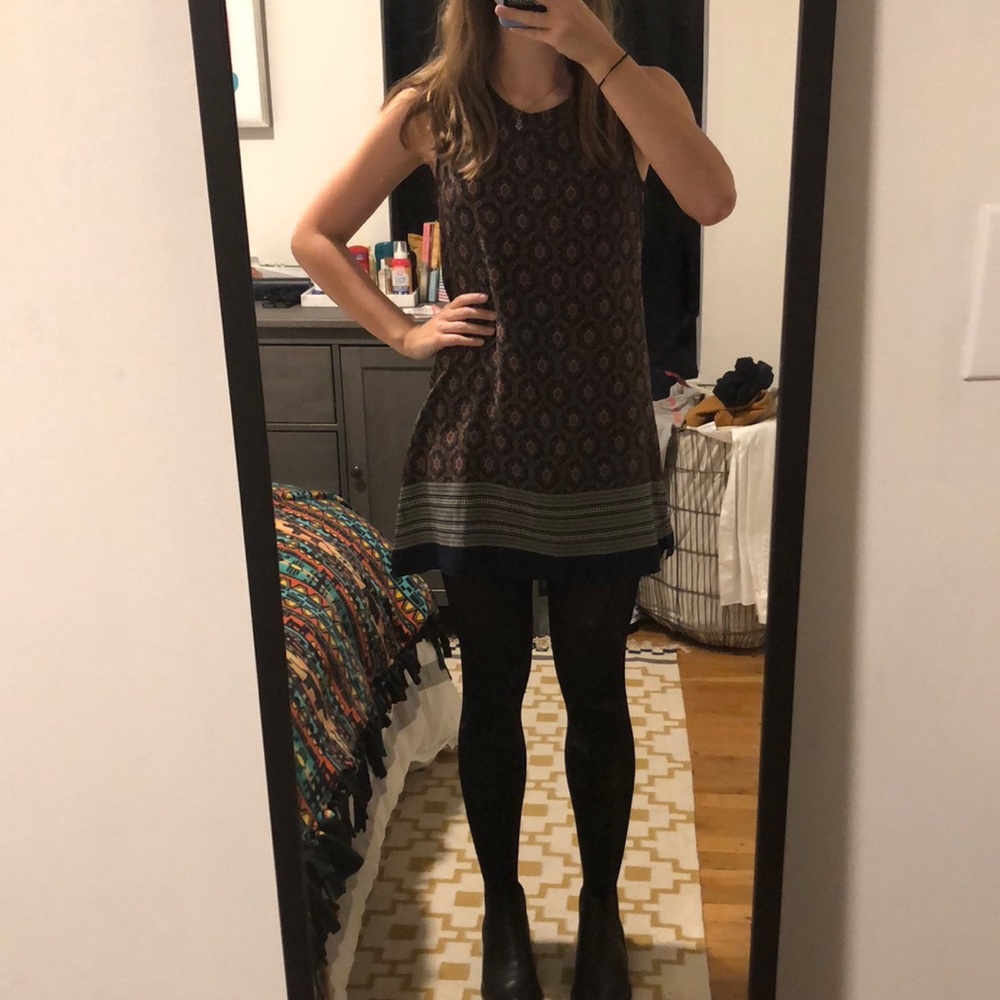 Tobi Patterned Shift Dress